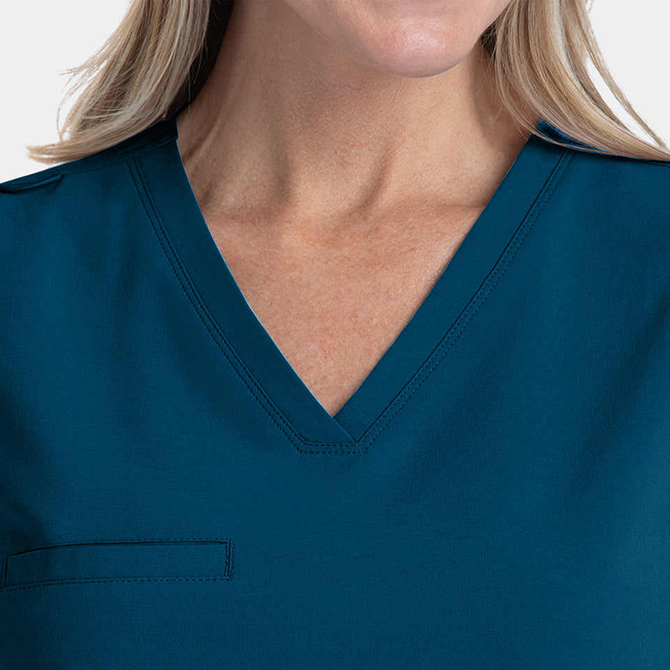 Reagan Women's One-Pocket Top