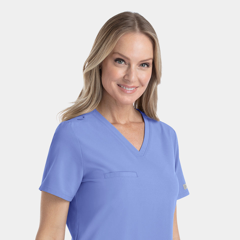 Reagan Women's One-Pocket Top