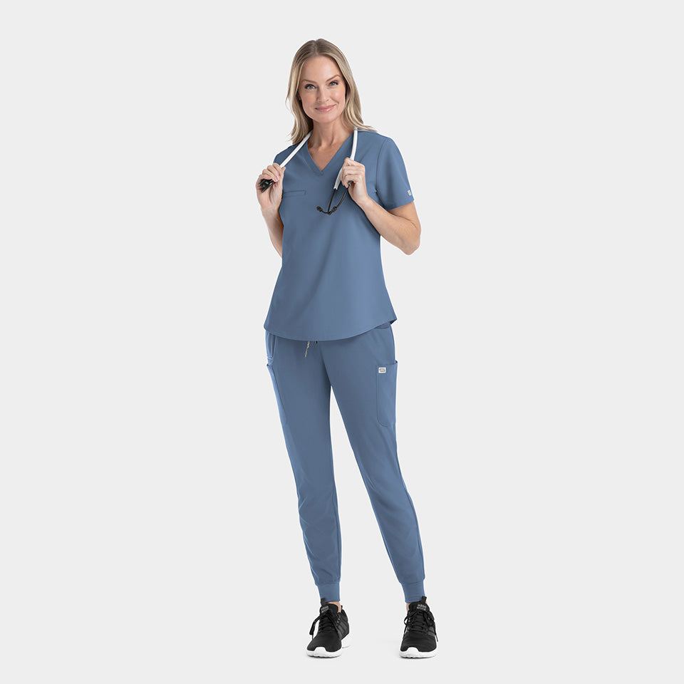 Reagan Women's One-Pocket Top