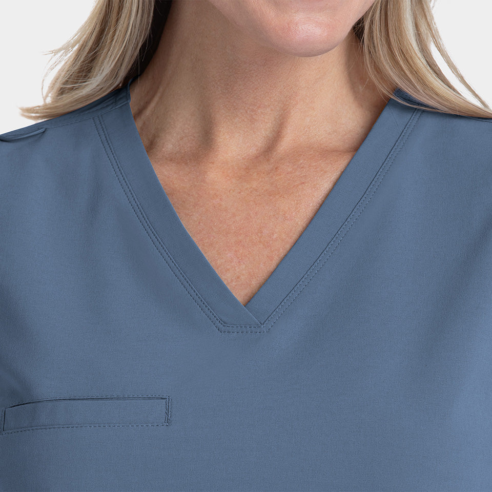 Reagan Women's One-Pocket Top