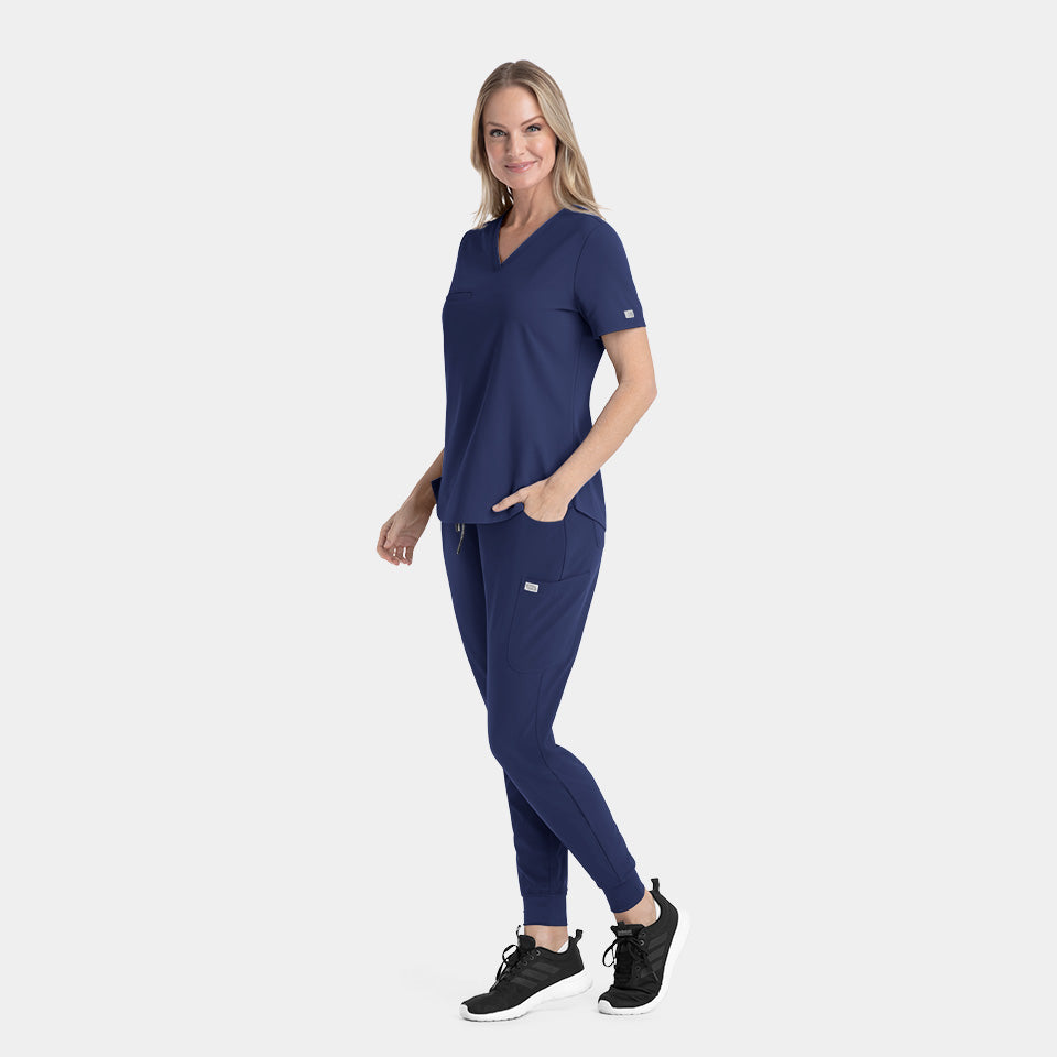 Reagan Women's One-Pocket Top