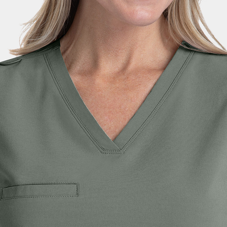 Reagan Women's One-Pocket Top