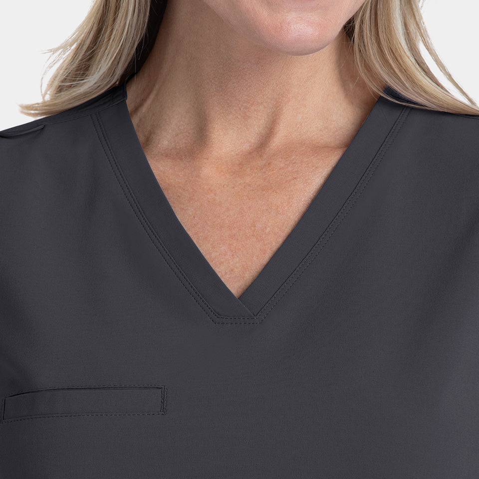 Reagan Women's One-Pocket Top