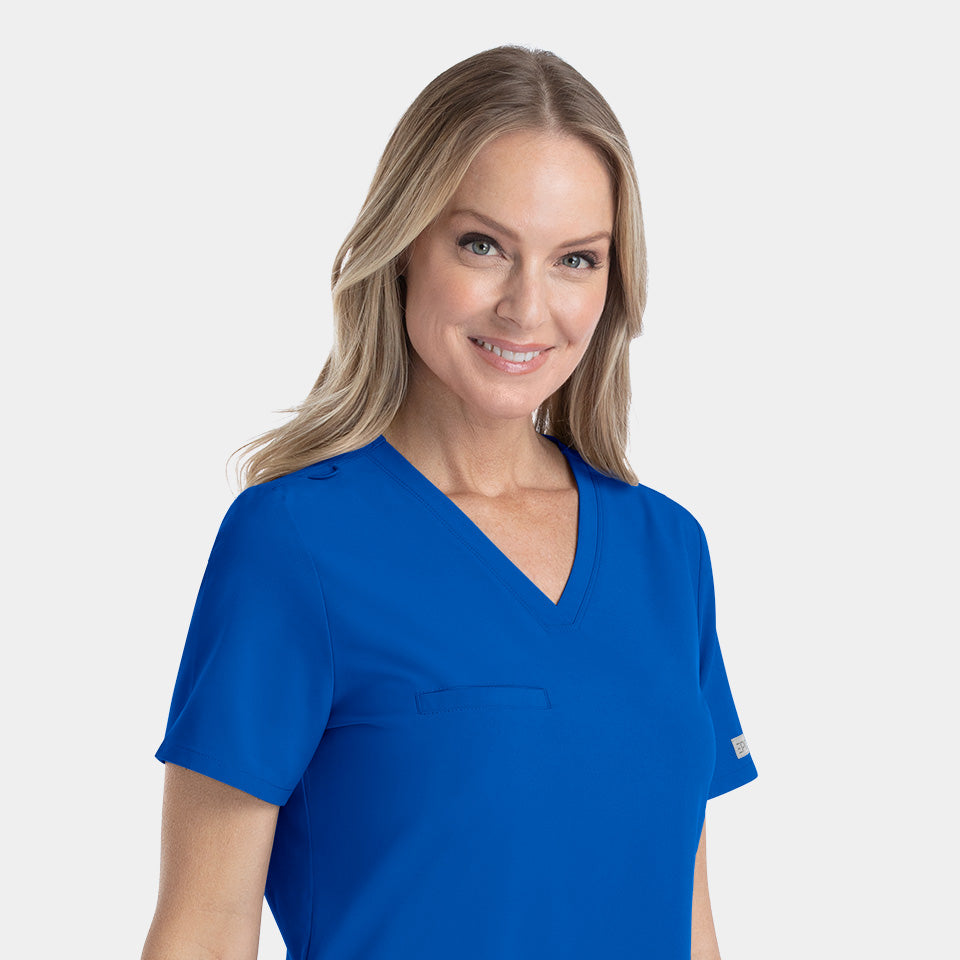 Reagan Women's One-Pocket Top