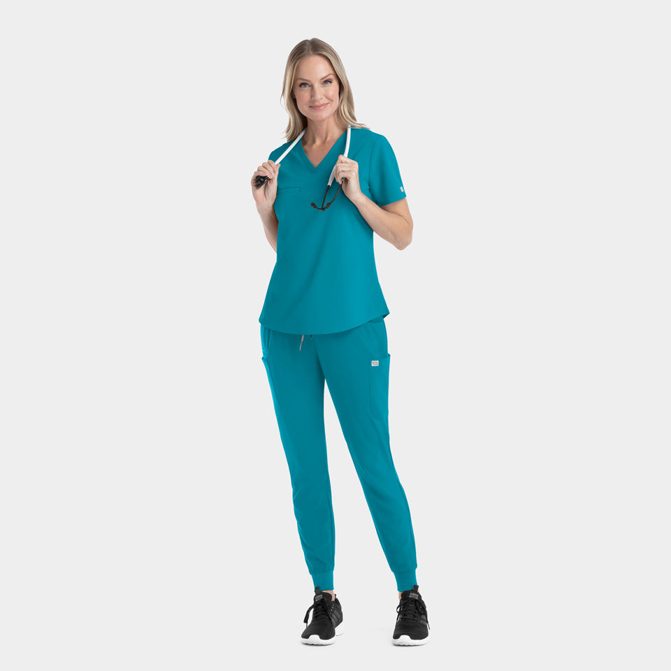 Reagan Women's One-Pocket Top