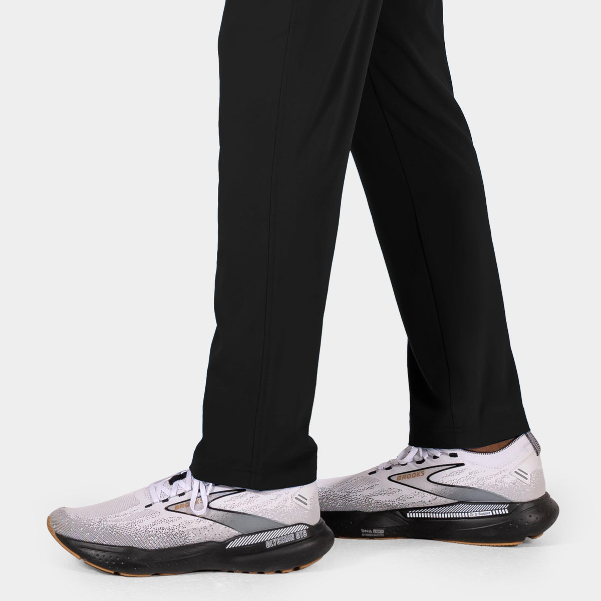Trey Men's Tapered Leg Pant