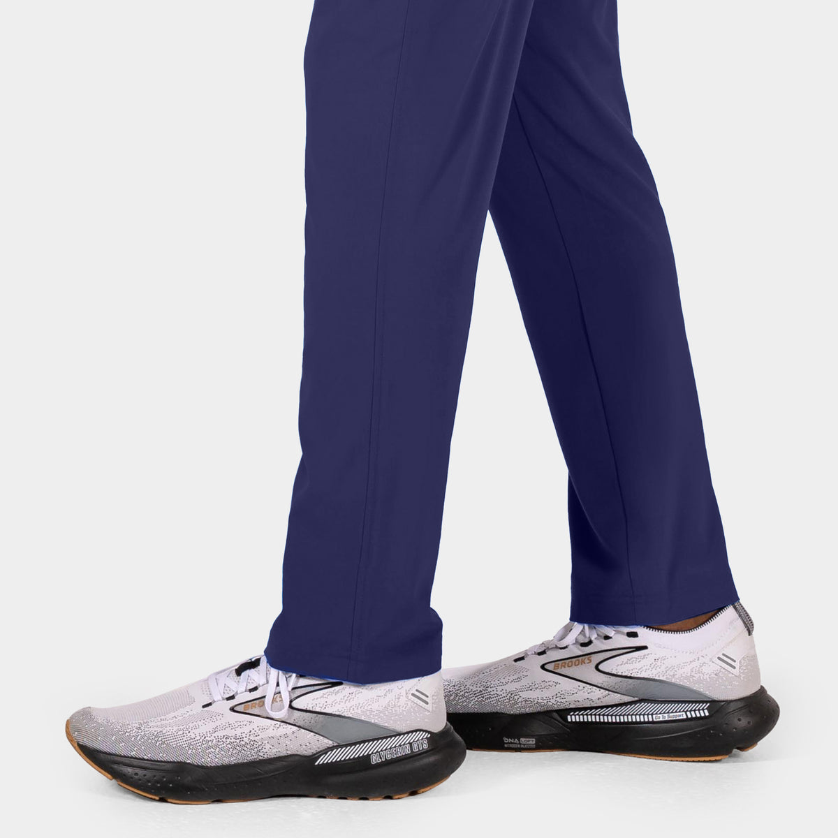 Trey Men's Tapered Leg Pant