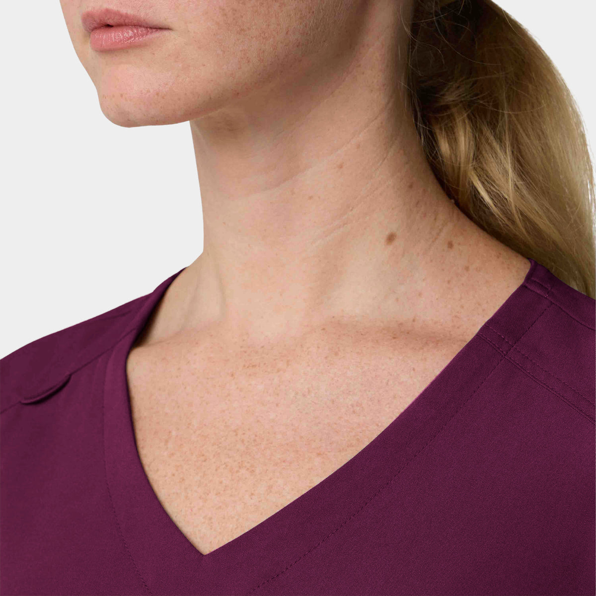 Women's 1-Pocket Hi-Low V-Neck Scrub Top