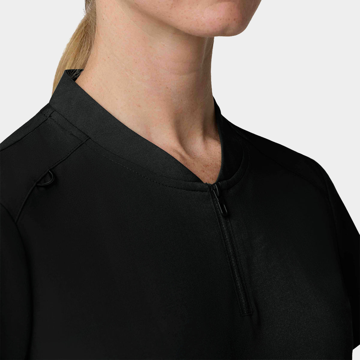 Women's 2-Pocket 1/4-Zip Scrub Top