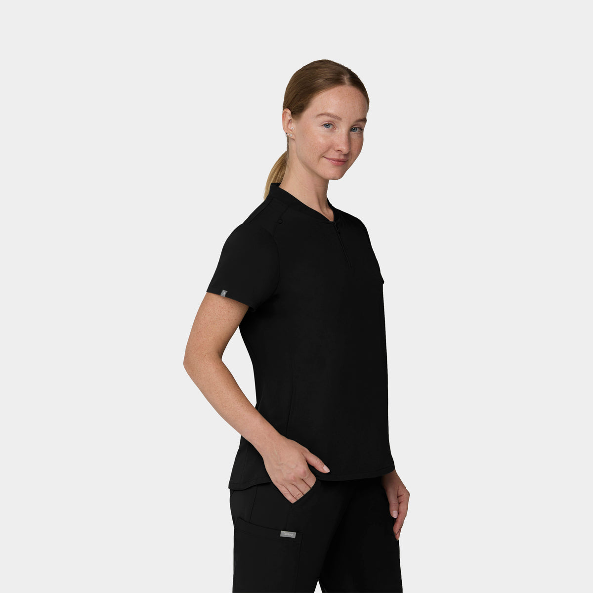 Women's 2-Pocket 1/4-Zip Scrub Top