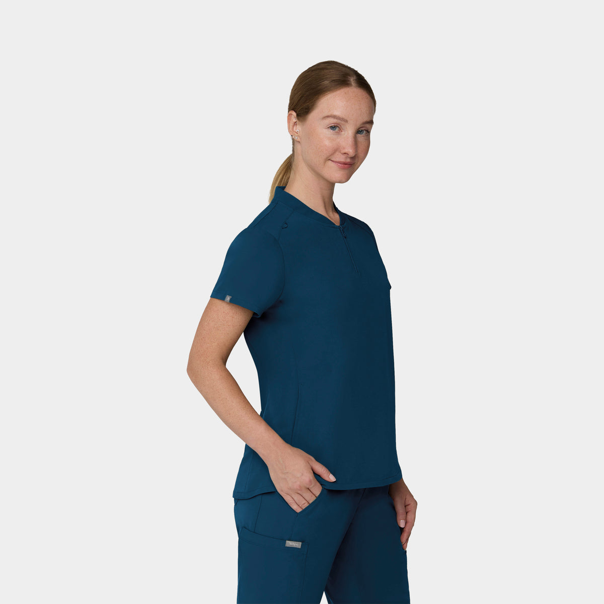 Women's 2-Pocket 1/4-Zip Scrub Top