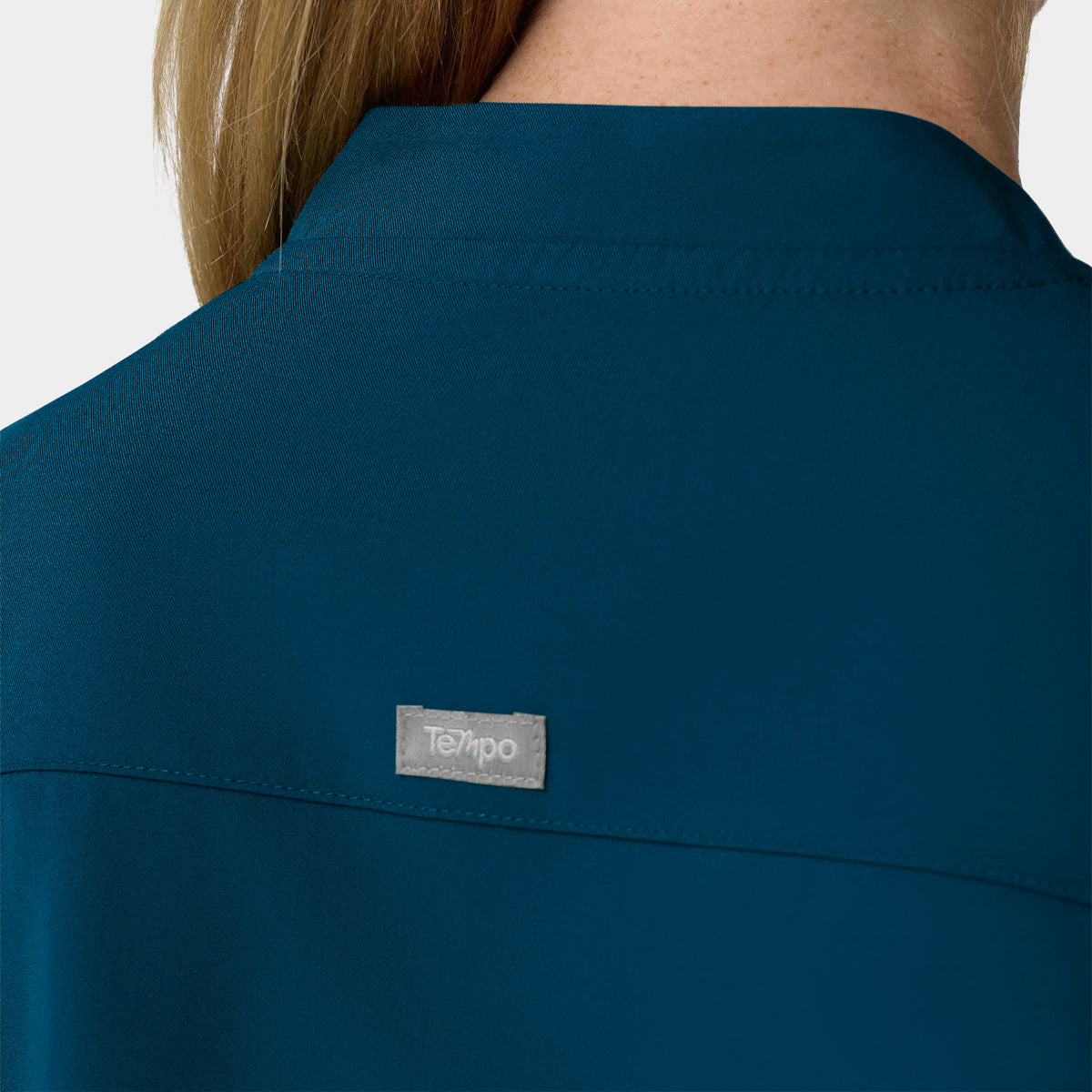 Women's 2-Pocket 1/4-Zip Scrub Top