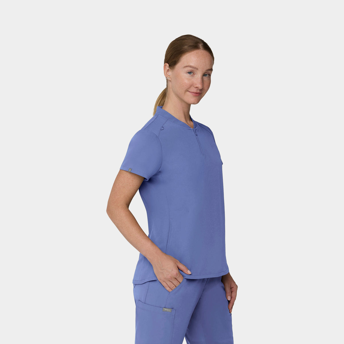 Women's 2-Pocket 1/4-Zip Scrub Top