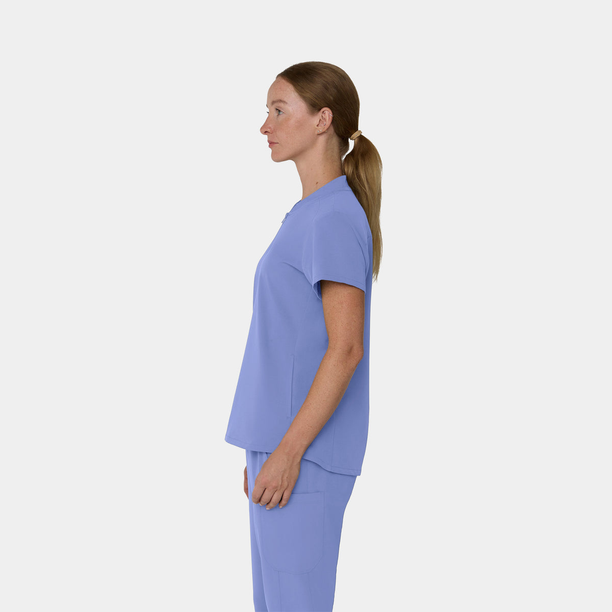 Women's 2-Pocket 1/4-Zip Scrub Top