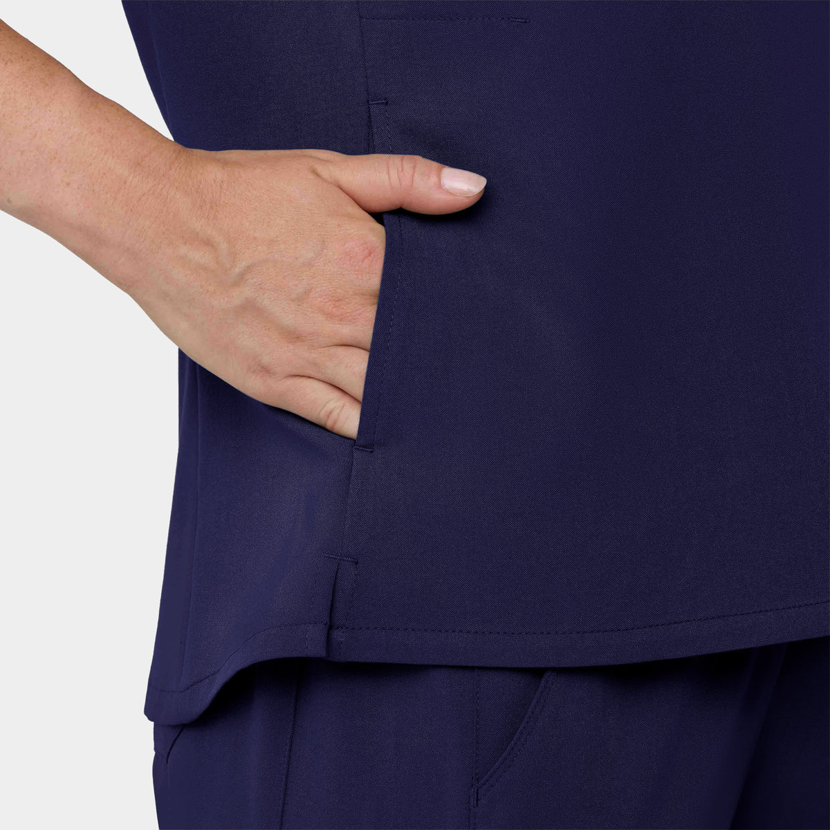 Women's 2-Pocket 1/4-Zip Scrub Top