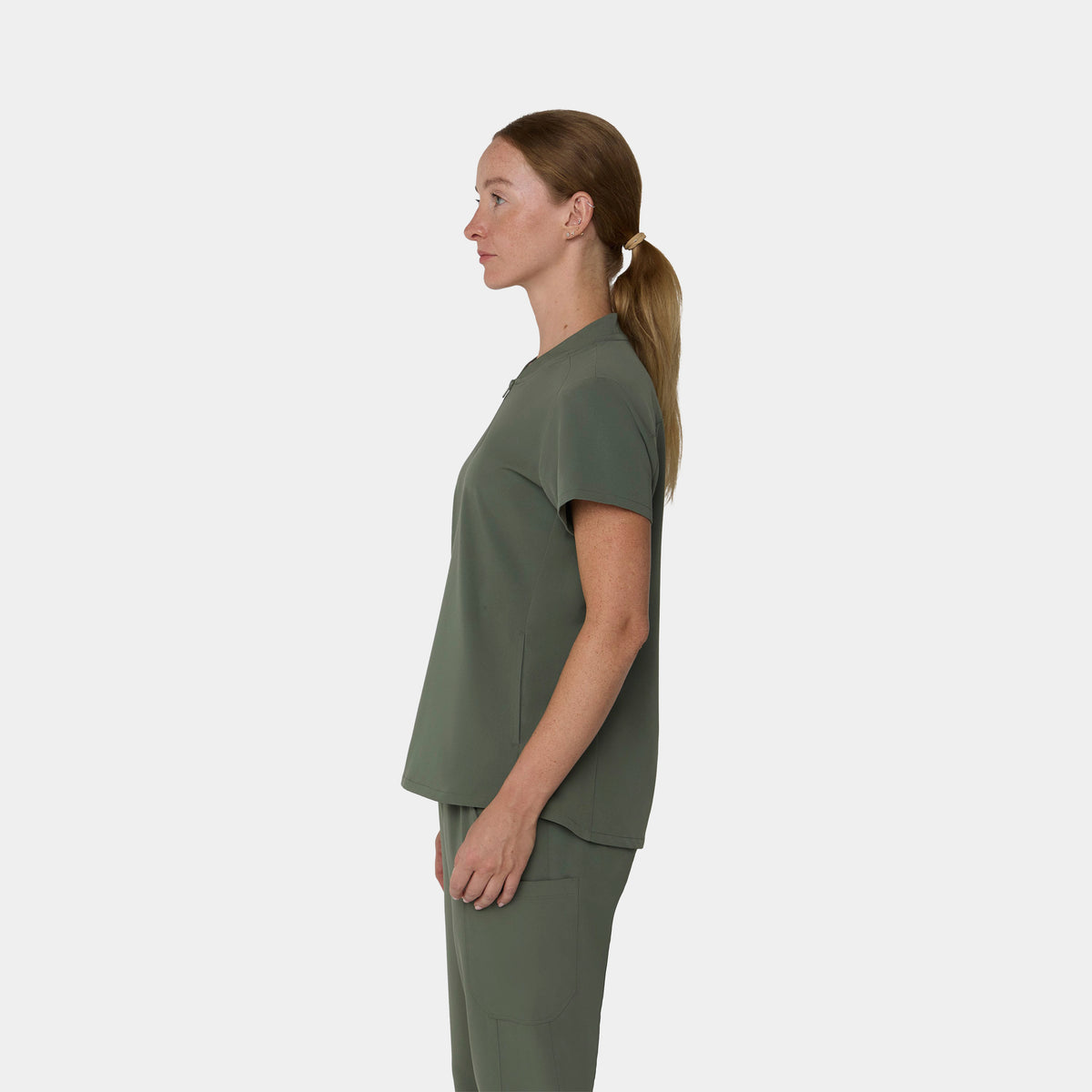 Women's 2-Pocket 1/4-Zip Scrub Top