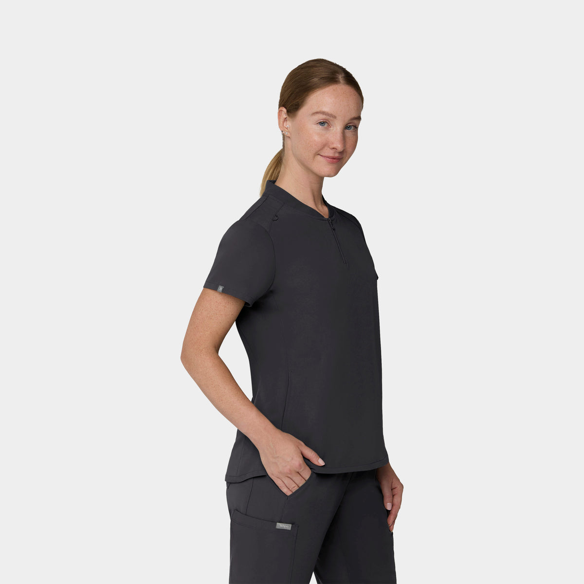 Women's 2-Pocket 1/4-Zip Scrub Top