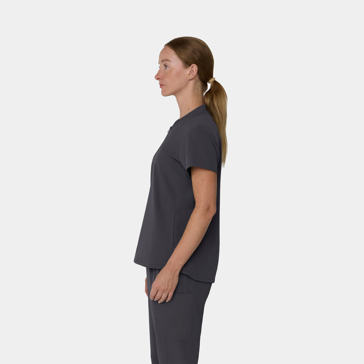 Women's 2-Pocket 1/4-Zip Scrub Top