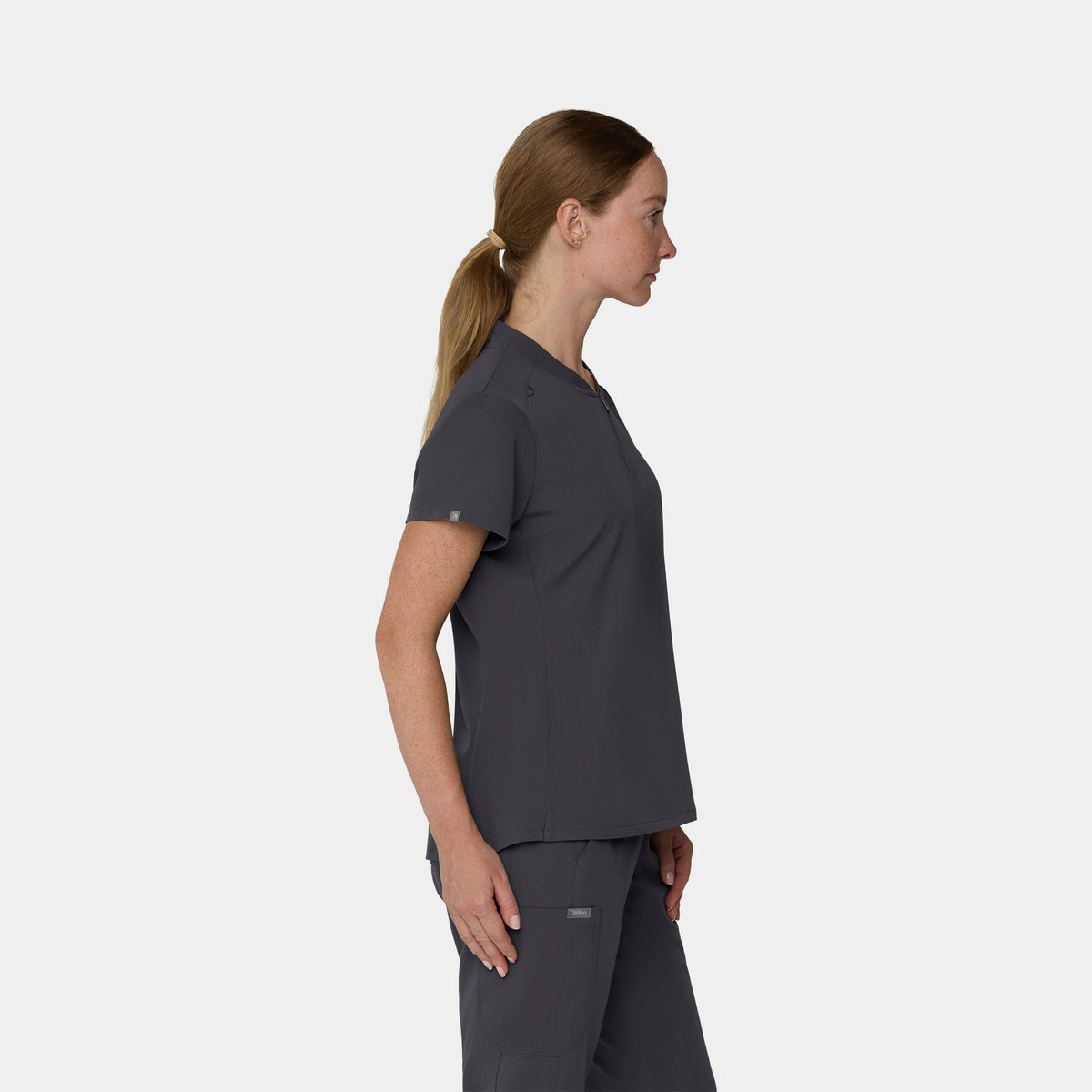 Women's 2-Pocket 1/4-Zip Scrub Top