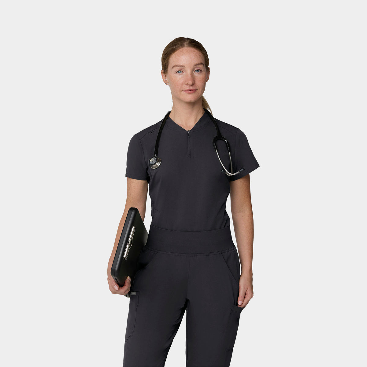 Women's 2-Pocket 1/4-Zip Scrub Top