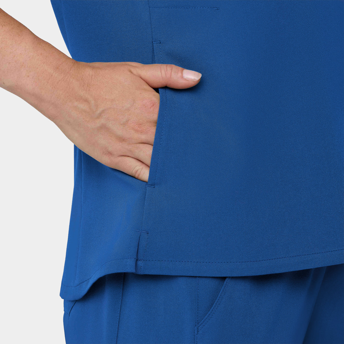 Women's 2-Pocket 1/4-Zip Scrub Top