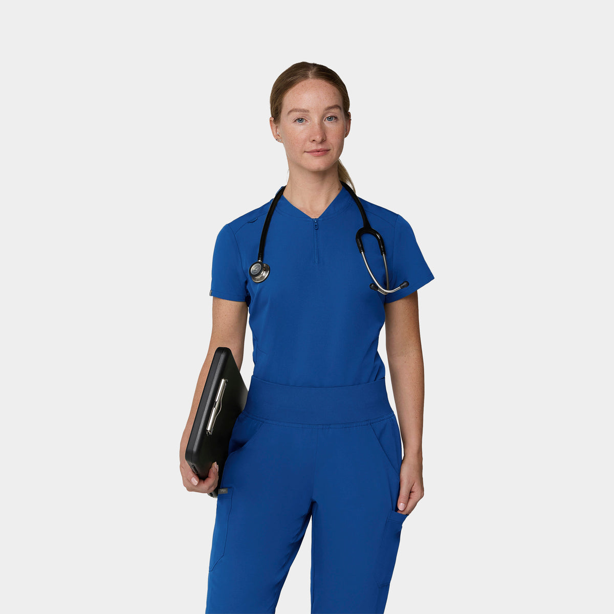 Women's 2-Pocket 1/4-Zip Scrub Top