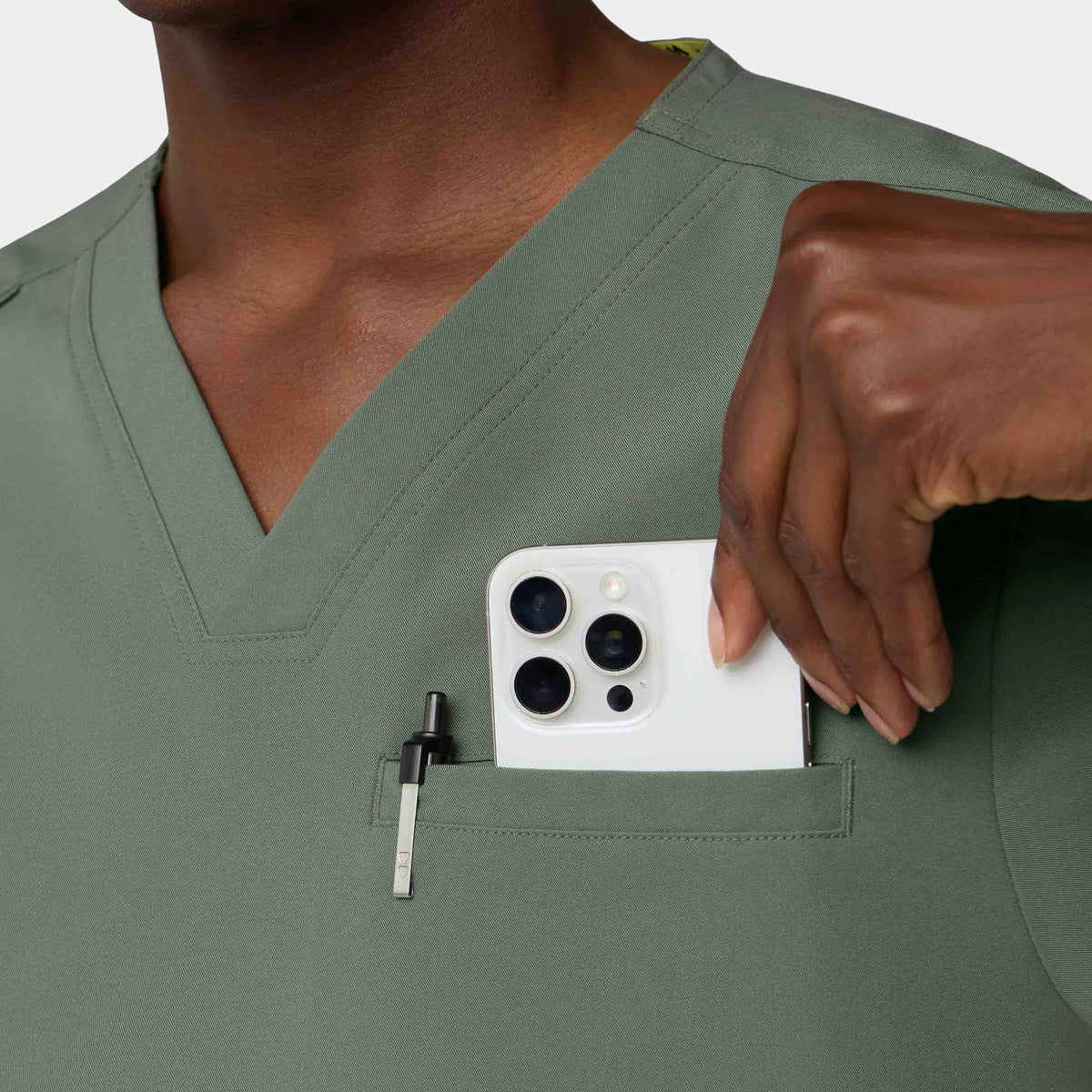 Men's 3-Pocket V-Neck Scrub Top