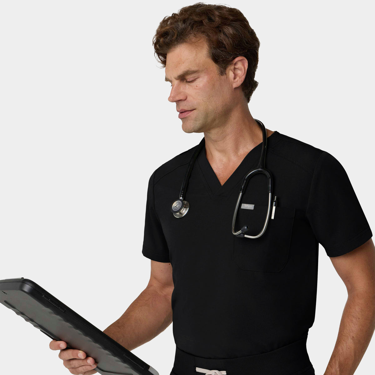 Men's Tuckable 1-Pocket V-Neck Scrub Top