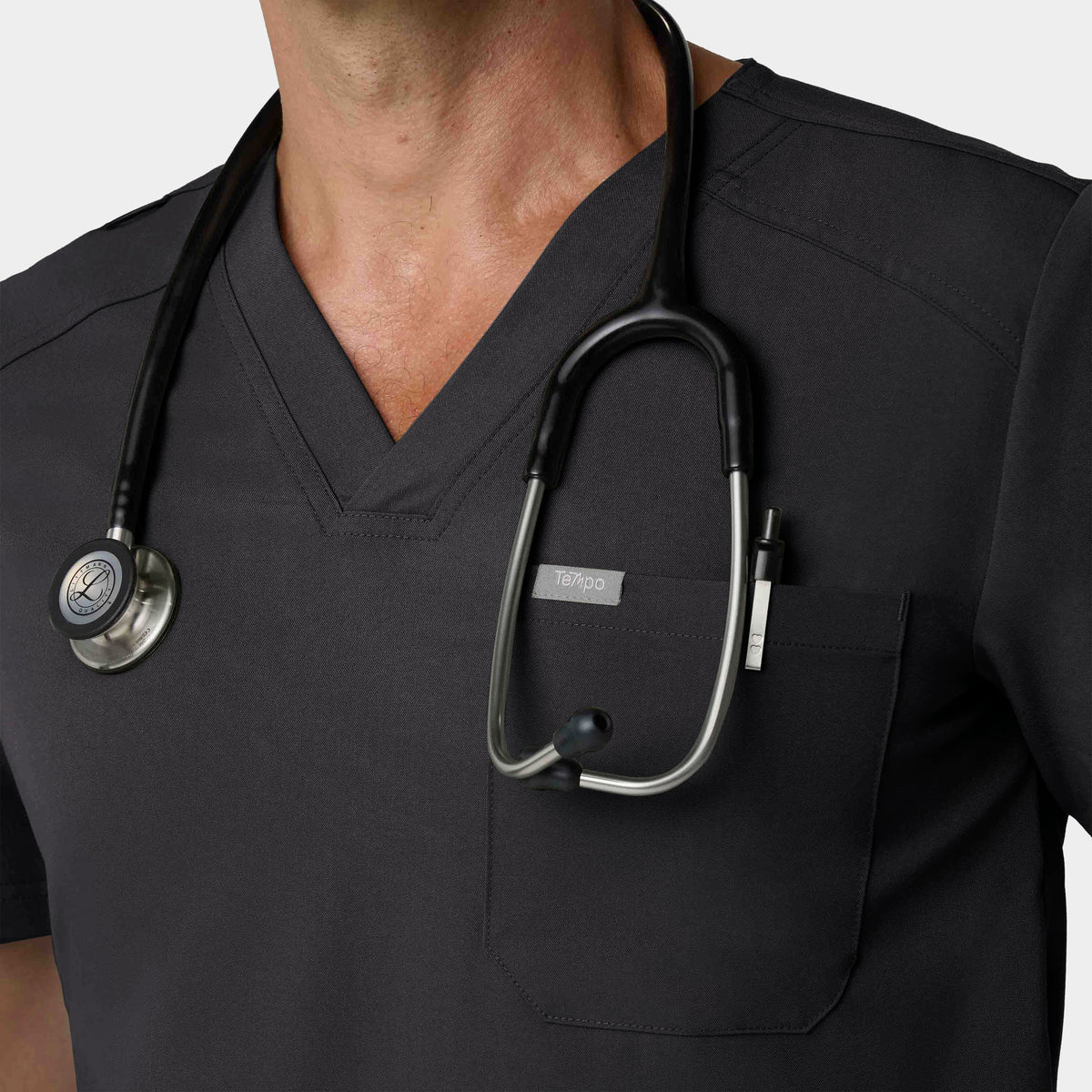 Men's Tuckable 1-Pocket V-Neck Scrub Top