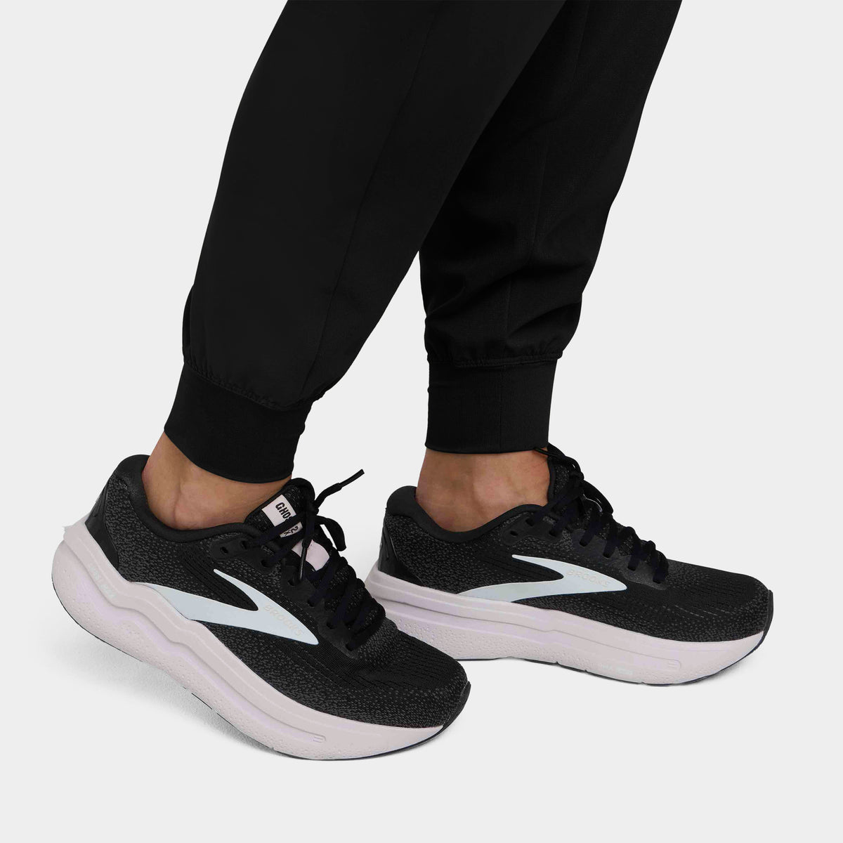 Women's 6-Pocket Jogger Scrub Pant