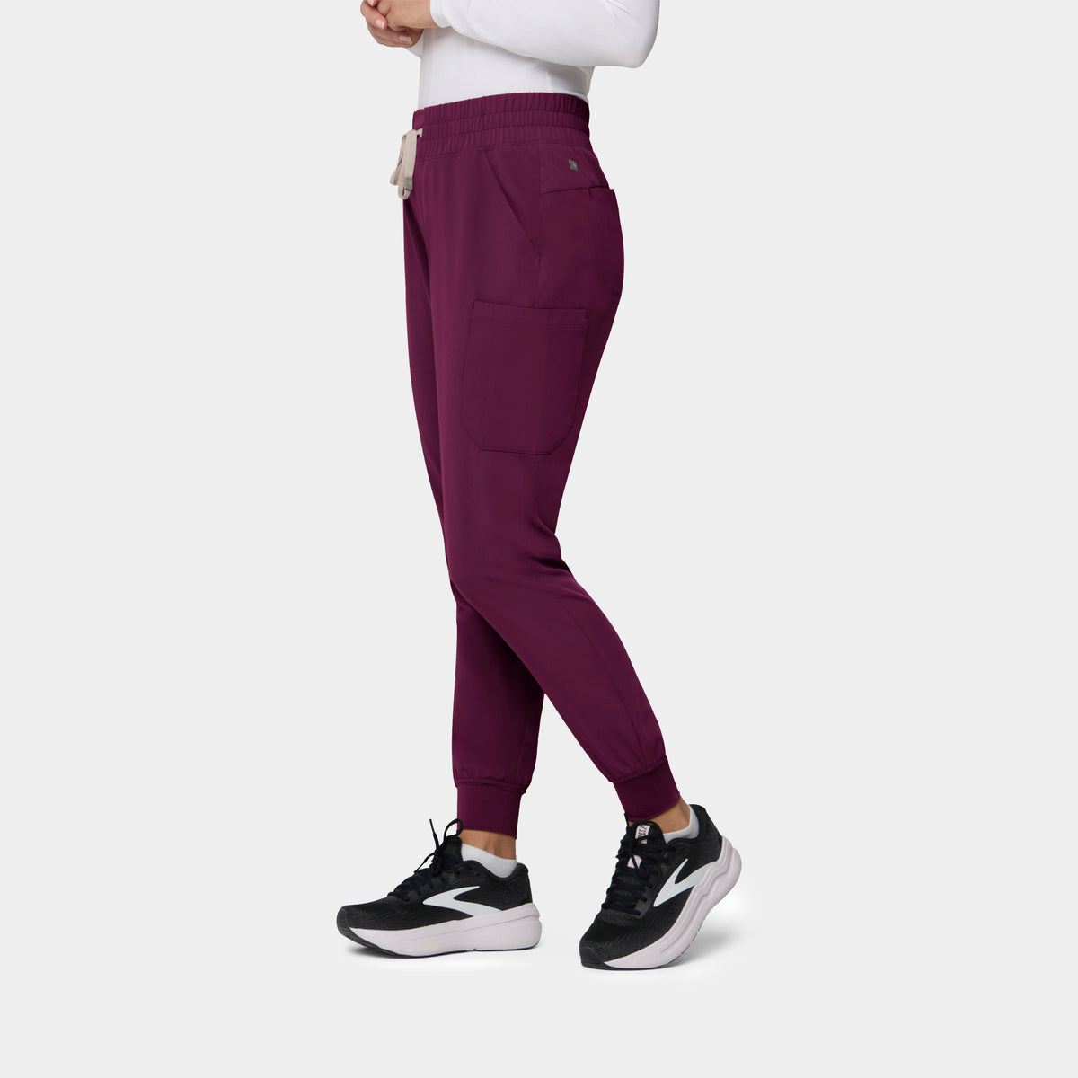Women's 6-Pocket Jogger Scrub Pant