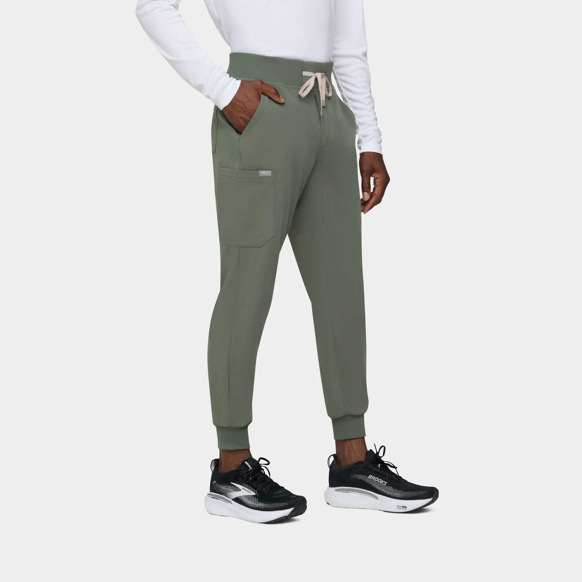 Men's 6-Pocket Jogger Scrub Pant